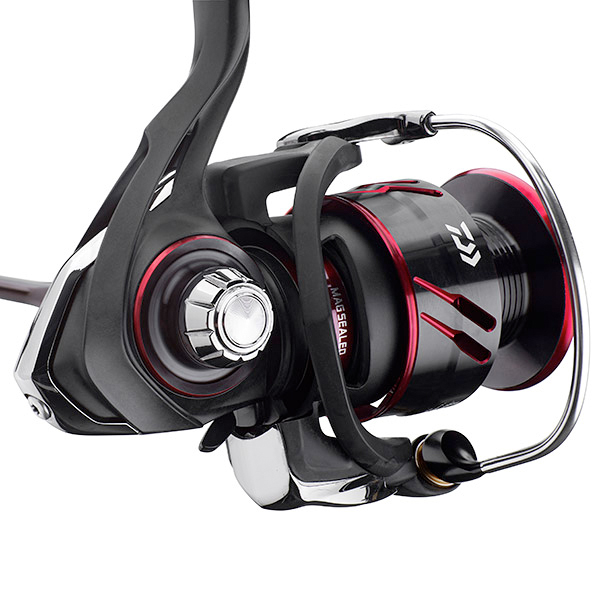 Daiwa 17 Ballistic LT Spinnrolle