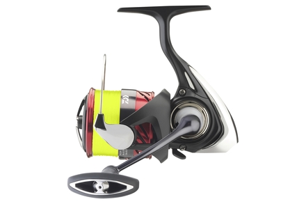 Daiwa Ninja LT 23 Spinnrolle (mit Geflochtener Schnur!)