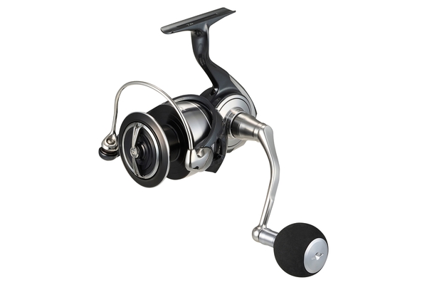 Daiwa 24 Certate SW Meeres-Spinnrolle