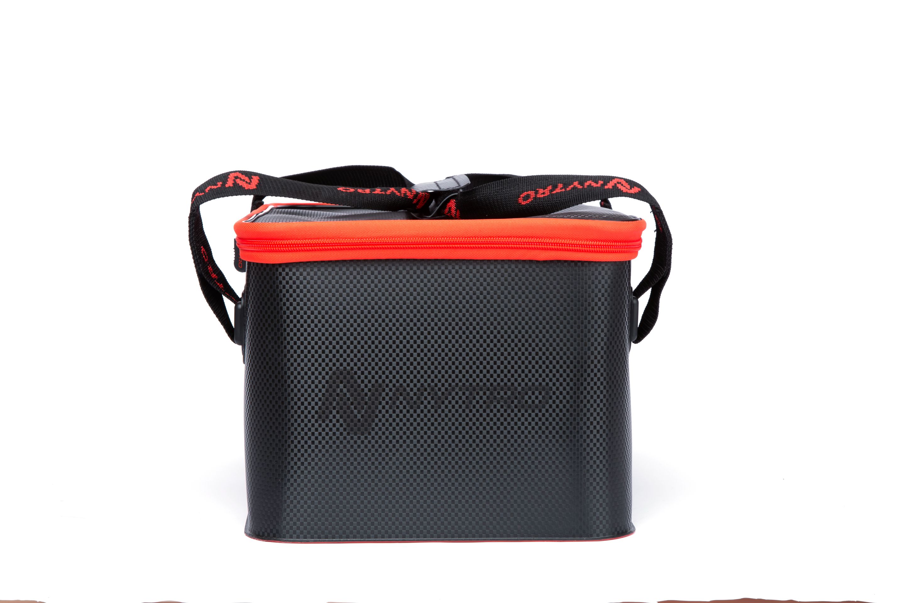 Nytro StarkX EVA 4228 EVA Tackle Case Groß