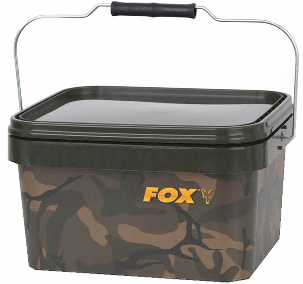 Carp Tacklebox,randvoll mit Tackle bekannter Topmarken - Fox Camo Square Bucket 5L