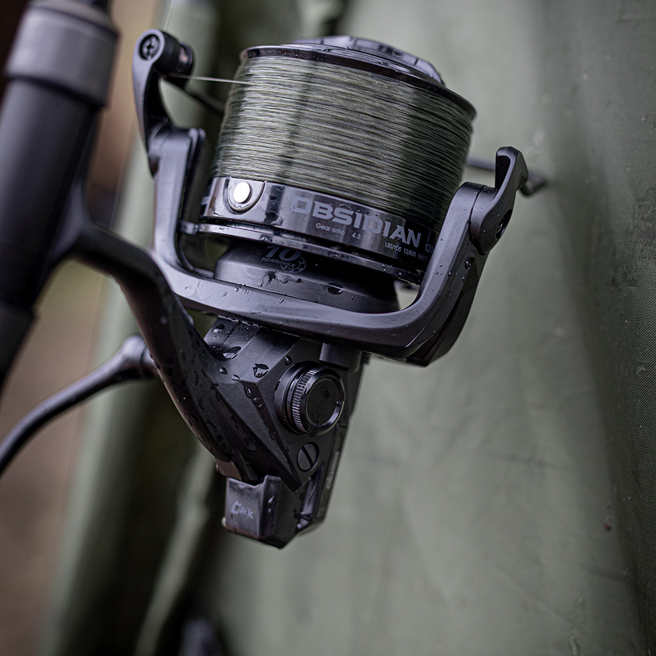 Okuma Obsidian Carp Big Pit Rolle inklusive Ersatzspule