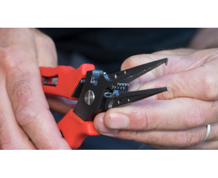 Fox Rage Belt Pliers