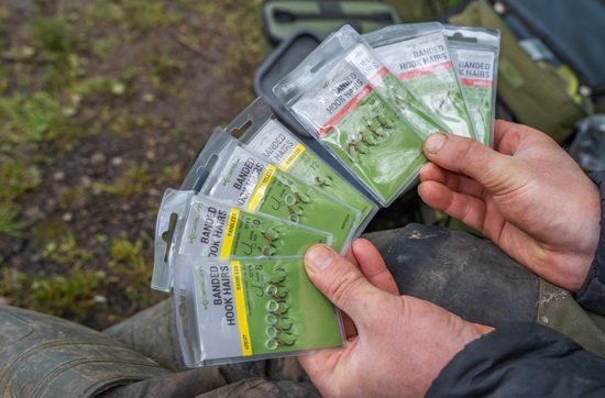 Korum Banded Hook Hairs Barbless (5 Stück)